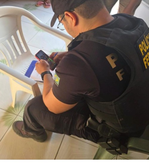 PFdesarticula esquema de venda de imagens de exploração sexual