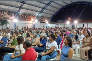 Reunião gigante mostra que grupo Leitoa está vivo  e anuncia que vai lançar somente um candidato