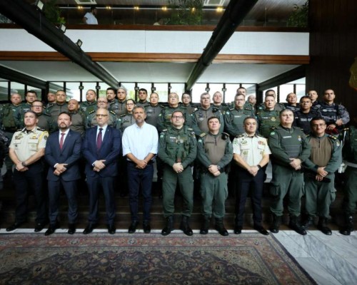 Elmano avança na agenda de ações de combate a criminalidade e anuncia abertura de 1000 novas vagas para soldado da PM